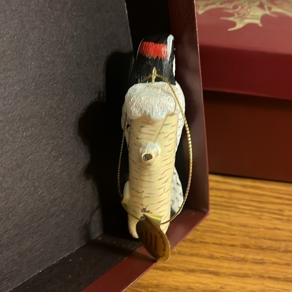 The Danbury mint Christmas ornament  - Downy woodpecker - Picture 4 of 5
